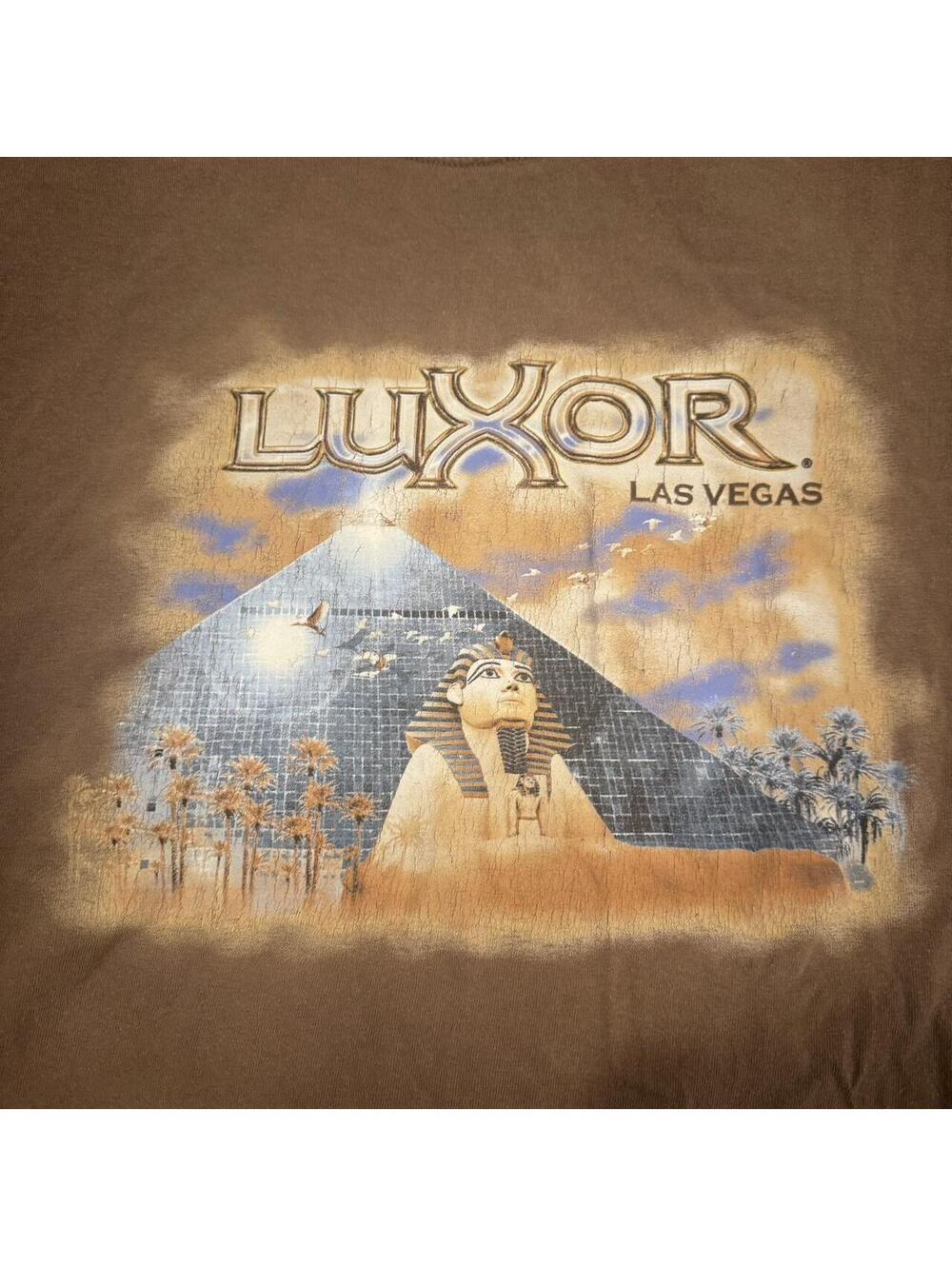 Vintage Luxor Las Vegas Men's Brown Tshirt